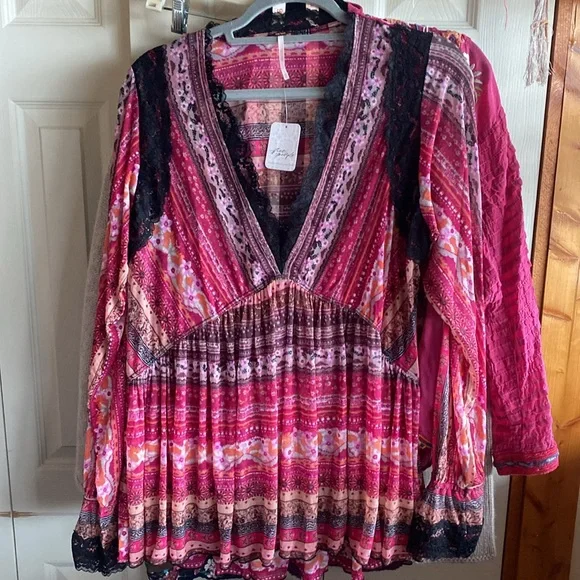 Free People NWT Natalie Boho Print Lace Long Sleeve Vneck Slip/Tunic Top XS - Picture 8 of 15